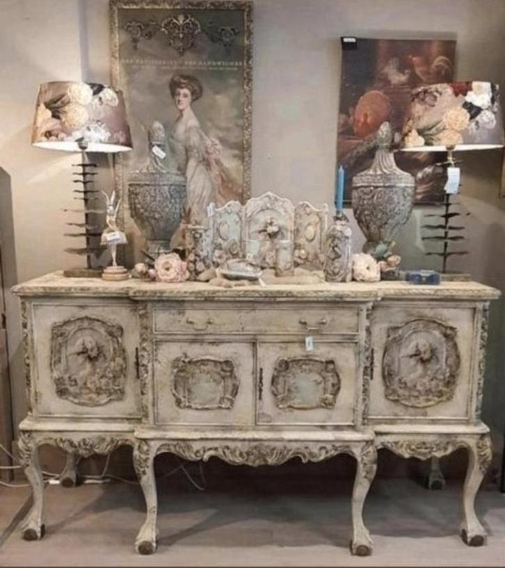 Louis XV DRESSOIR met Klauwen poten, Maison & Meubles, Armoires | Dressoirs, Enlèvement