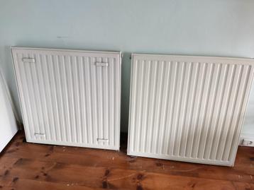 2 Radson Radiatoren Type21 900x900x160 beschikbaar voor biedingen