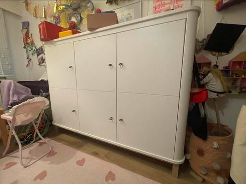Oliver Furniture WOOD MULTI CUPBOARD 3 DOORS, WHITE/OAK, Kinderen en Baby's, Kinderkamer | Commodes en Kasten, Zo goed als nieuw