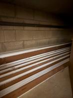 Plinten gegrond 240 cm - 40 stuks, Doe-het-zelf en Bouw, Plinten en Afwerking, Ophalen, Nieuw, 200 tot 250 cm, Plinten