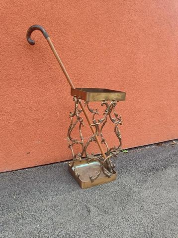 Vintage bronzen parapluhouder  beschikbaar voor biedingen