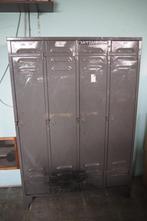 ijzeren locker kast, Huis en Inrichting, Ophalen, Gebruikt, Vintage