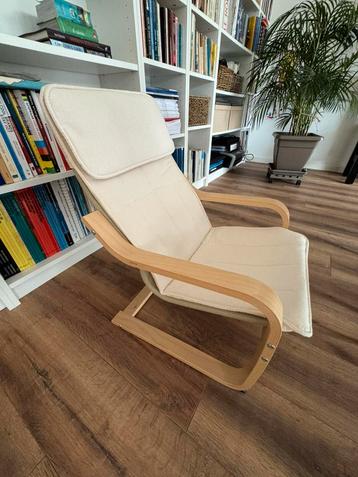 Kinder fauteuil beschikbaar voor biedingen