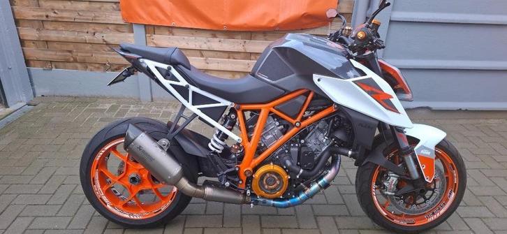 ktm superduke 1290R, Motoren, Motoren | KTM, Particulier, Naked bike, meer dan 35 kW, 2 cilinders, ABS, Cruise Control, LED Verlichting