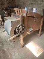 Oude wanmolen of kafmolen, Antiek en Kunst, Antiek | Gereedschap en Instrumenten, Ophalen