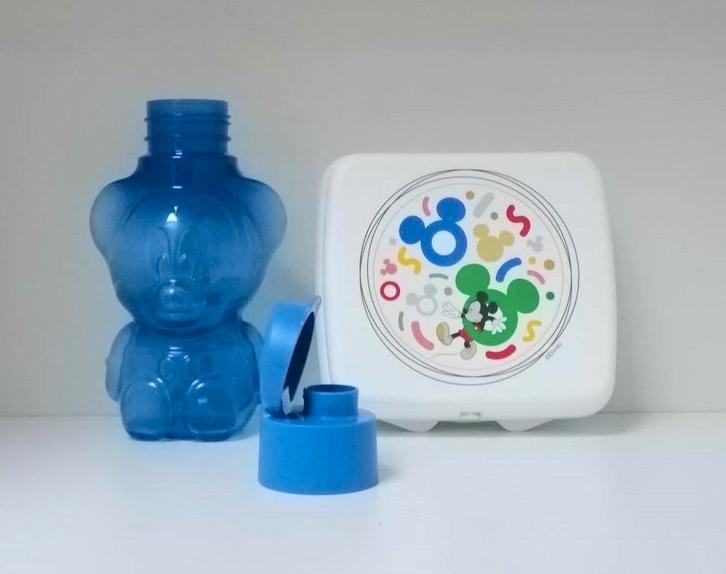 Tupperware™ « Set Déjeuner - Disney - Mickey » bleu, Maison & Meubles, Cuisine| Tupperware, Neuf, Boîte, Bleu, Jaune, Vert, Blanc
