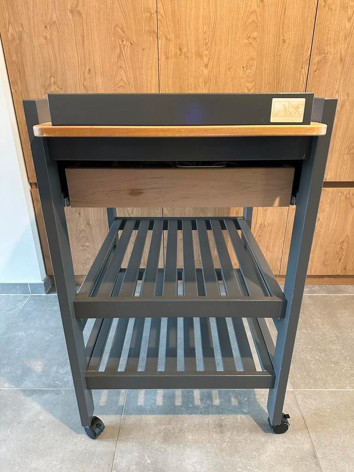 Luiertafel met wieltjes en lade, Kinderen en Baby's, Kinderspulletjes, Zo goed als nieuw, Ophalen