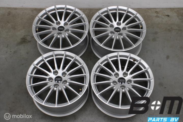 NIEUWSTAAT! Org. 17 inch velgen Audi A5 F5 / 8T! 8W0601025AE, Auto-onderdelen, Banden en Velgen, Velg(en), 17 inch, Personenwagen