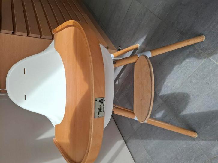 Kinderstoel van childwood by childhome, Kinderen en Baby's, Kinderkamer | Tafels en Stoelen, Gebruikt, Ophalen