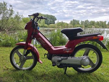 Zo goed als nieuwe peugeot fox met 3000km b klasse, Fietsen en Brommers, Brommers | Peugeot, Ophalen, Zo goed als nieuw, Fox