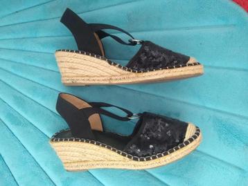 trend one schoenen maat 39 zwart bruin met glitters beschikbaar voor biedingen