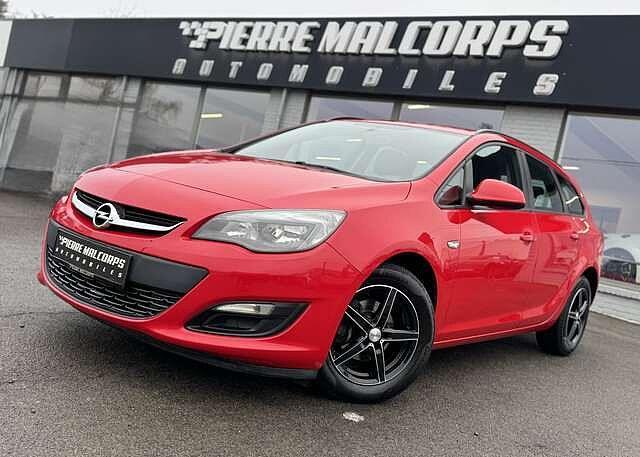 Opel Astra Sports Tourer 1.4i ESSENTIA / RADIO / BLUETOOTH, Auto's, Opel, Bedrijf, Astra, ABS, Airbags, Boordcomputer, Elektrische ramen