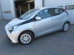 Toyota Aygo x-play2, Auto's, Toyota, Automaat, Overige kleuren, 72 pk, 5 deurs