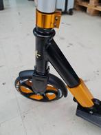 Scooter - Muuwmi - Aluminium, Ophalen of Verzenden, Zo goed als nieuw