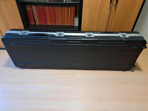 Gator kunststof keyboardcase met wieltjes, Muziek en Instrumenten, Behuizingen en Koffers, Gebruikt, Ophalen