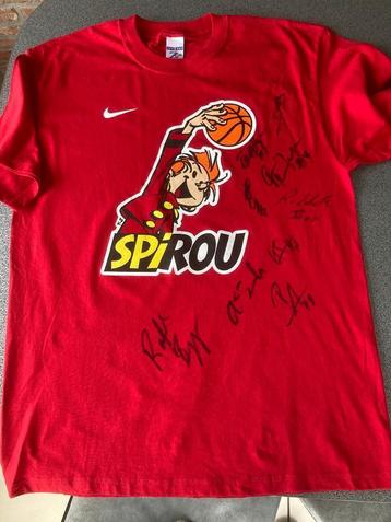 T-shirt dédicacé Spirou basket team