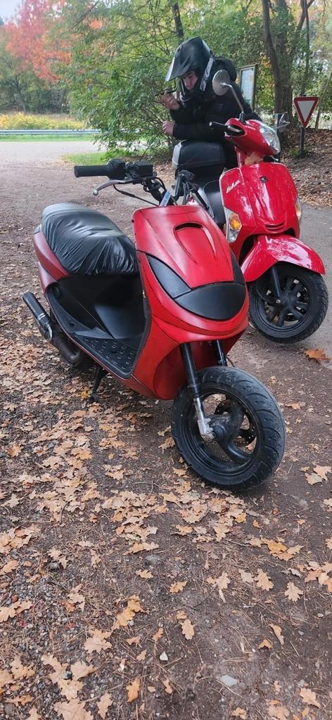 Peugeot vivacity 50cc a Klassen, Fietsen en Brommers, Scooters | Peugeot, Gebruikt, Vivacity, Klasse A (25 km/u), Tweetakt, Ophalen