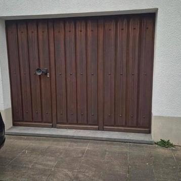 Porte garage sectionelle bois massif  beschikbaar voor biedingen