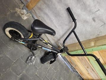 Mini bmx freestyle, Enlèvement, Comme neuf, Repose-pieds
