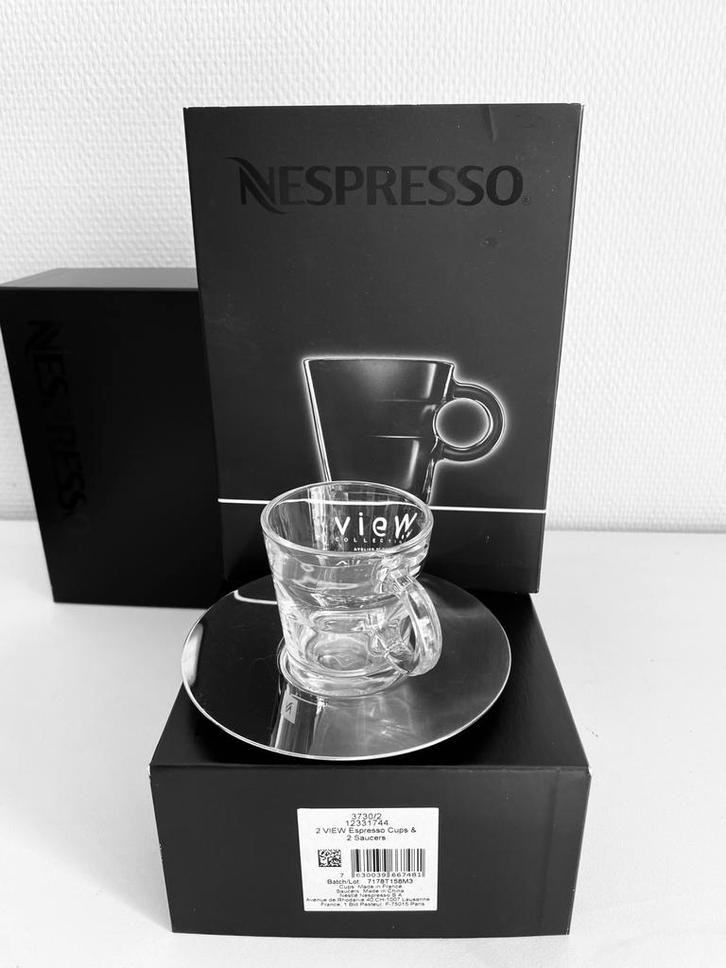 Nespresso LUNGO  Vieuw  set 2 Cups & Saucers, Verzamelen, Glas en Drinkglazen, Overige typen, Ophalen of Verzenden
