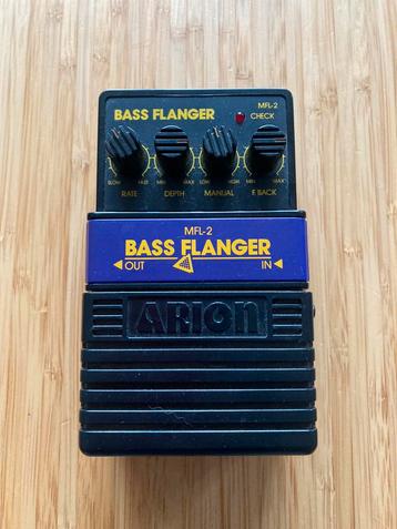 Arion MFL 2 Bass Flanger Pedal