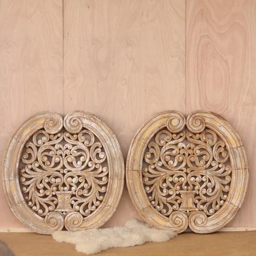 Unieke Item! Enorm houtsnijwerk wandpaneel rond ornament XXL, Antiek en Kunst, Kunst | Beelden en Houtsnijwerken, Ophalen