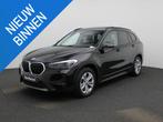 BMW X1 xDrive25e (162 kW) SUNROOF | LED | CAMERA | Zetelverw, Auto's, Stof, Gebruikt, 750 kg, Zwart