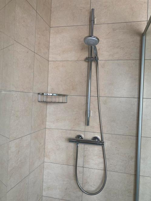 Douche en kraan - Van Marcke / Grohe, Huis en Inrichting, Badkamer | Complete badkamers, Zo goed als nieuw, Ophalen