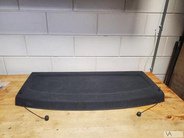 VW Golf 5 2003 - 2008 hoedenplank met netje onder €40 beschikbaar voor biedingen
