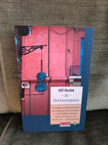 Het luizenpaleis.     (Elif Shafak) beschikbaar voor biedingen
