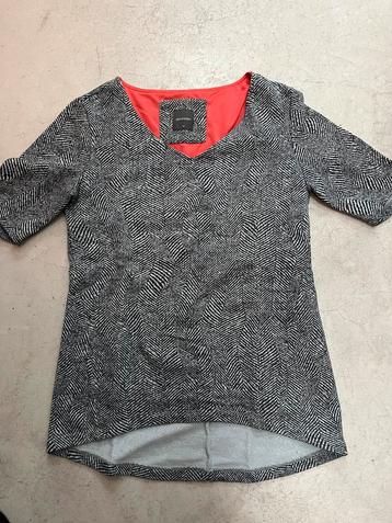 Chemisier Gsus taille M, Enlèvement ou Envoi, Comme neuf, Taille 38/40 (M)