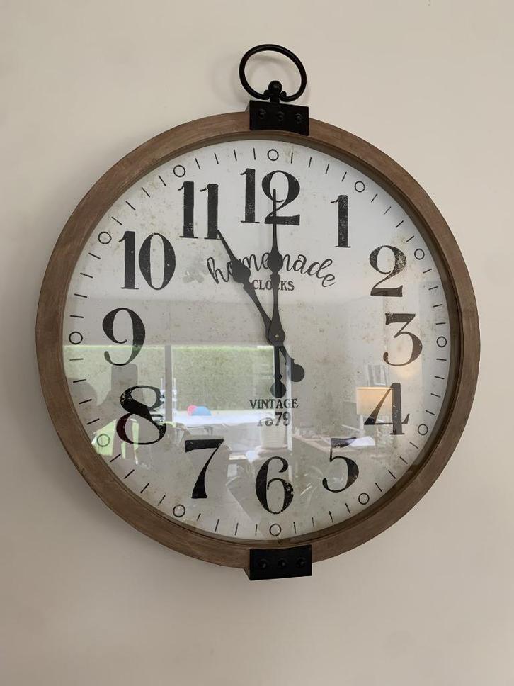 Wandklok, Huis en Inrichting, Woonaccessoires | Klokken, Zo goed als nieuw, Wandklok, Analoog, Ophalen