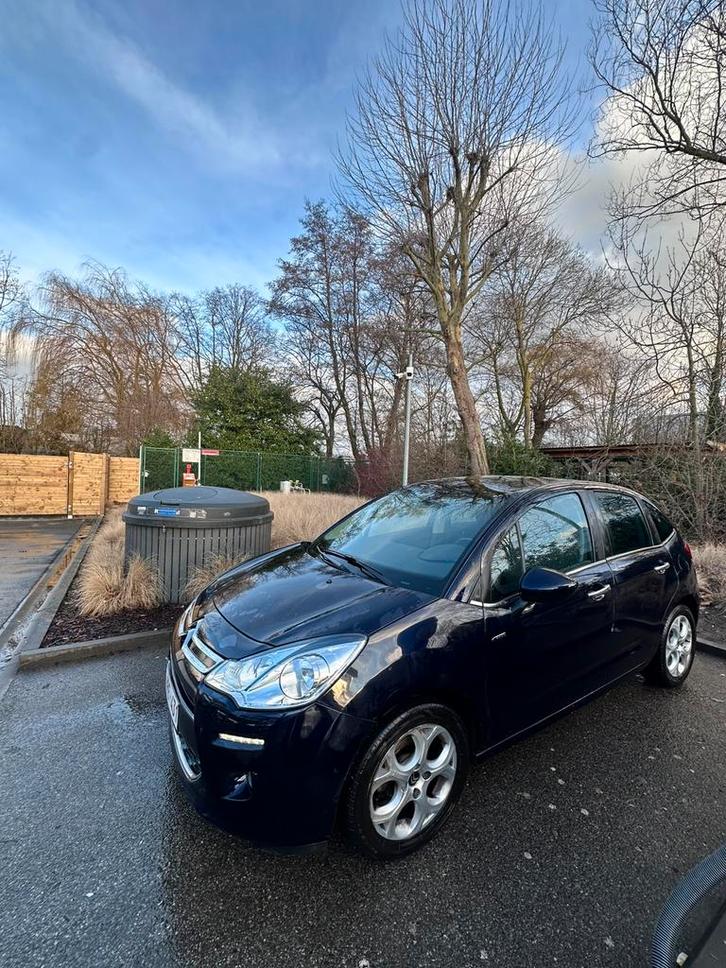 CITROEN C3 EXCLUSIVE 140.000KM, Autos, Citroën, Particulier, C3, ABS, Caméra de recul, Airbags, Air conditionné, Apple Carplay