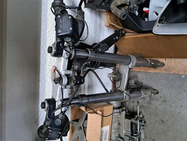 BMW 4B R1100S R1100RT R1150GS R1150R R1150RT rockster onderd, Motoren, Onderdelen | BMW, Gebruikt, Ophalen of Verzenden
