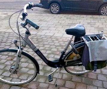 Damesfiets/studentenfiets!! zo goed als Nieuw! beschikbaar voor biedingen