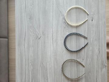 3 diadeems beschikbaar voor biedingen
