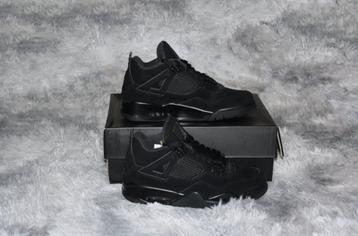  Jordan 4 Retro zwarte kat (2020) beschikbaar voor biedingen