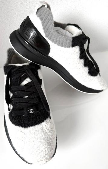 CHANEL KNIT SNEAKERS, I G35199, (NEW €1.250) ORIGINEEL💖💖💖 beschikbaar voor biedingen