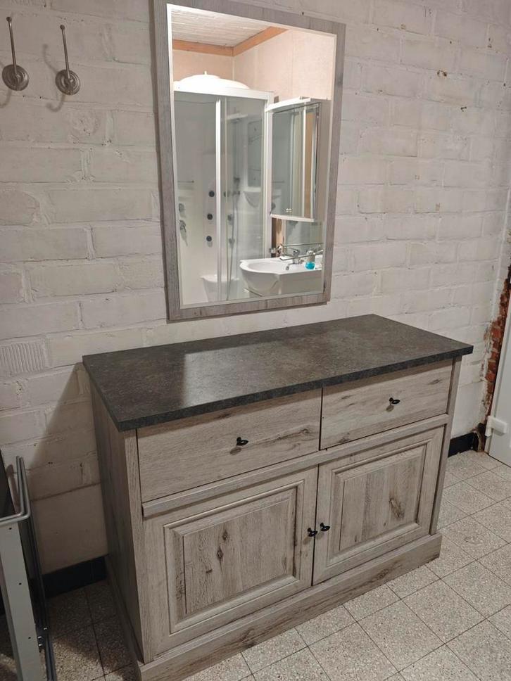 Te koop! Dressoir kast met spiegel!, Maison & Meubles, Armoires | Dressoirs, Utilisé, Avec tiroir(s), Avec porte(s), Enlèvement