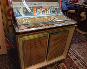 Jukebox Seeburg Console beschikbaar voor biedingen