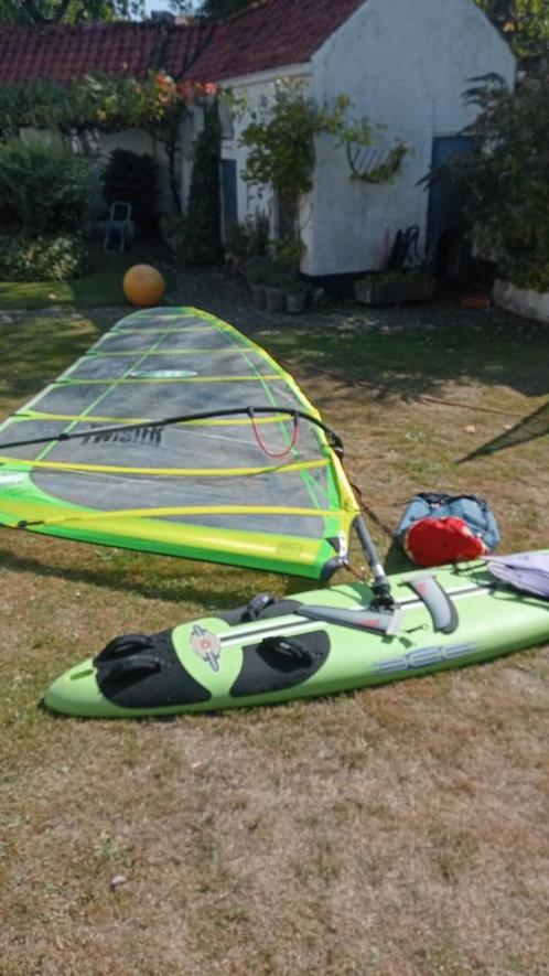 WINDSURF, Watersport en Boten, Windsurfen, Zo goed als nieuw, Zeil, Ophalen