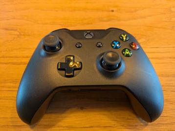 Xbox one controller  beschikbaar voor biedingen