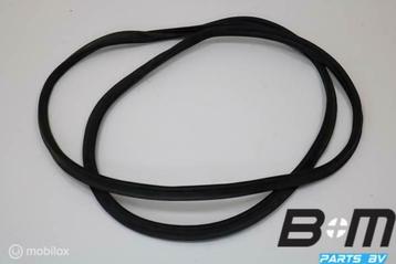 Achterkleprubber VW Touran 5T beschikbaar voor biedingen