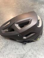 Specialized tactic 4 fietshelm Medium, Fietsen en Brommers, Fietsaccessoires | Fietshelmen, Ophalen, Zo goed als nieuw