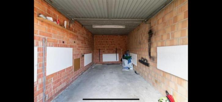Garage box te huur Deurne (Merksem), Immo, Garages en Parkeerplaatsen, Antwerpen (stad)