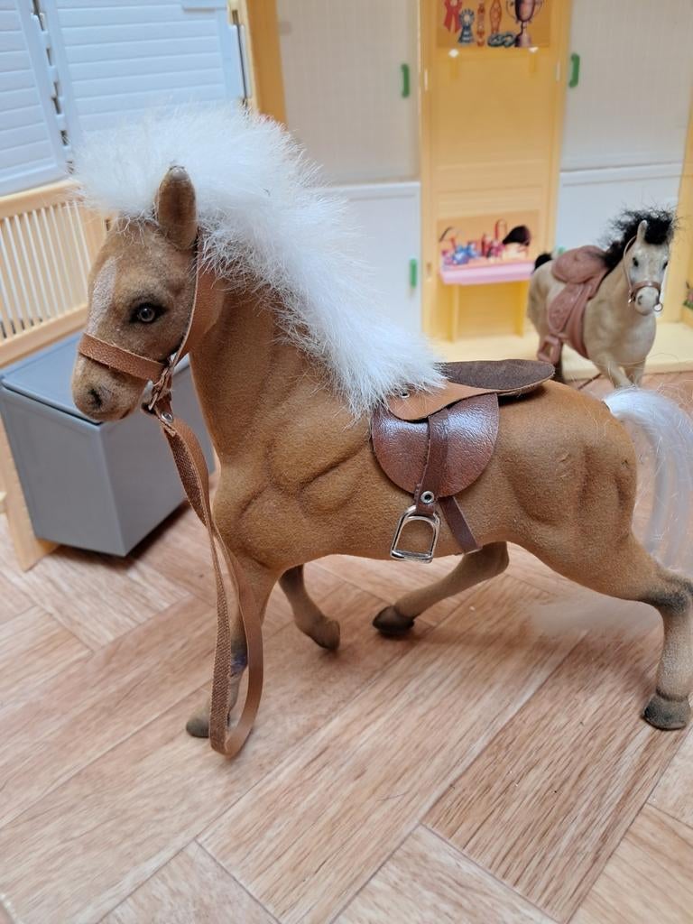 Fluwelen speelgoedpaard van Palomino, Kinderen en Baby's, Speelgoed | Actiefiguren, Gebruikt, Ophalen of Verzenden