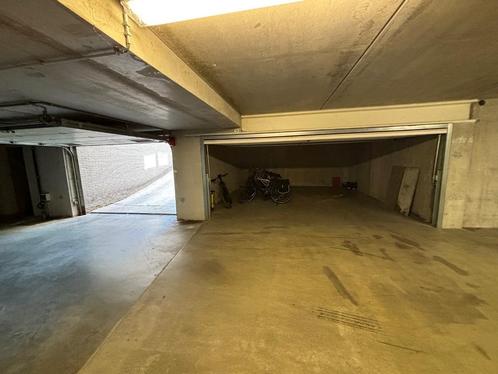 Garage te koop in Bredene, Immo, Garages & Places de parking