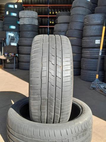 Plat de course d'été 275/40/21 275/40R21 Hankook  disponible aux enchères