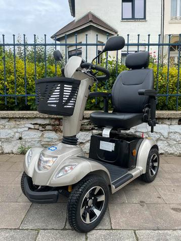 Scootmobiel Vermeiren Carpo 4 elektrische scooter nieuwstaat