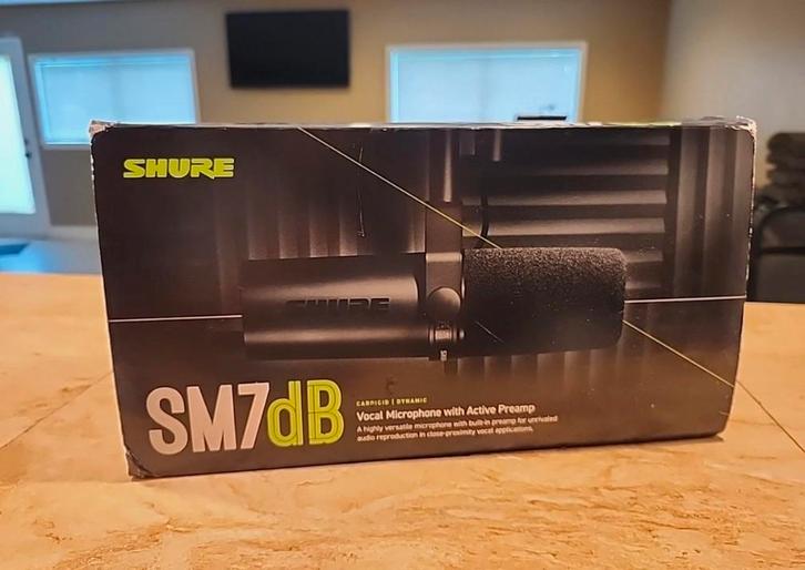 NIEUW Shure SM7dB (SM7B MET voorversterker), Muziek en Instrumenten, Microfoons, Nieuw, Studiomicrofoon, Ophalen of Verzenden